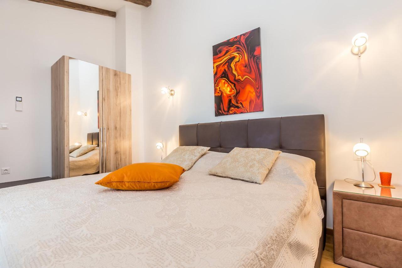 Villa Lurda Linardici Krk エクステリア 写真