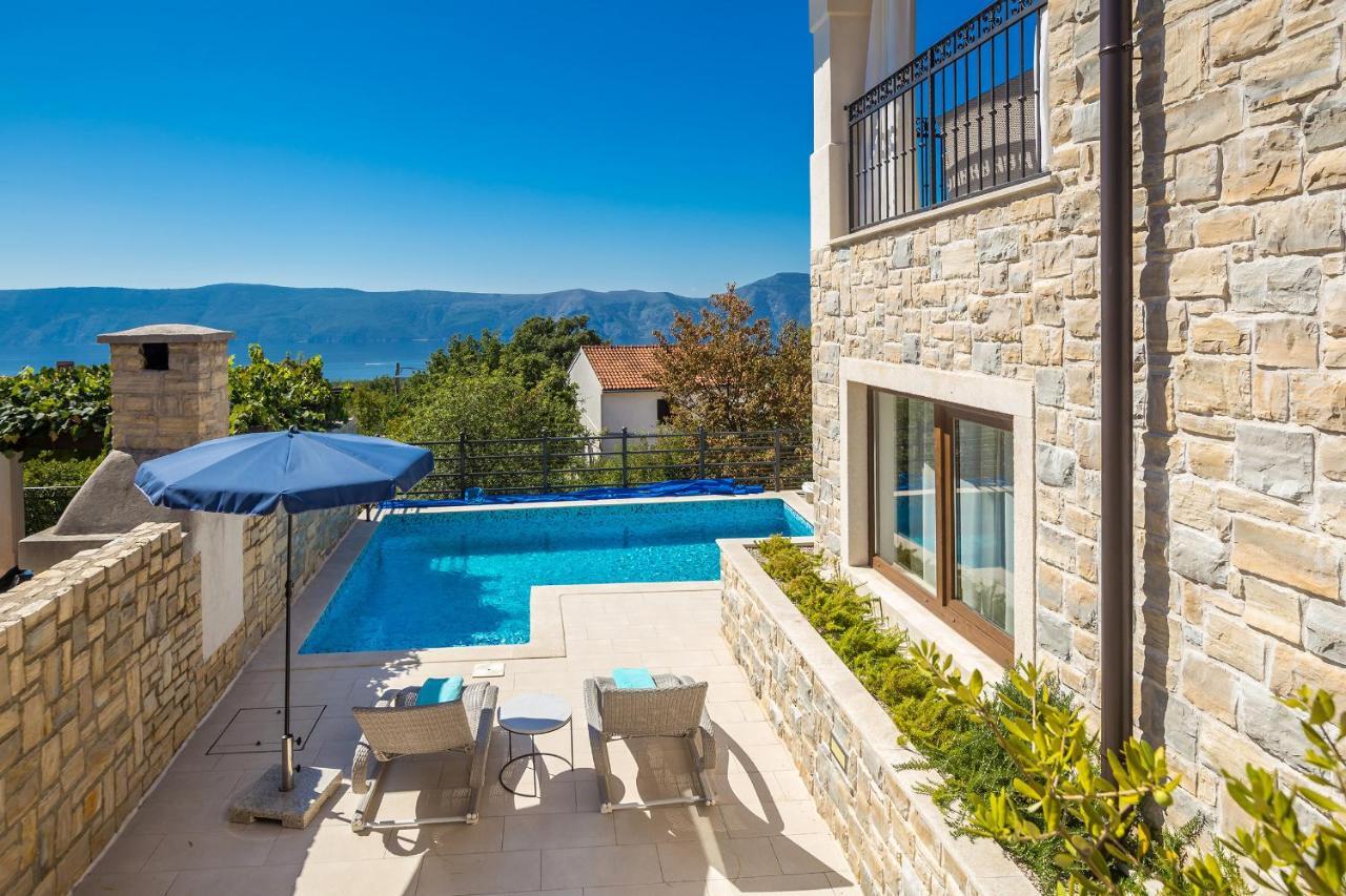Villa Lurda Linardici Krk エクステリア 写真